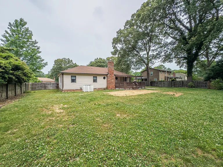 7205 John Elizabeth Pl — Photo 72