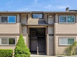 4709 176th St SW APT C2, Lynnwood, WA 98037