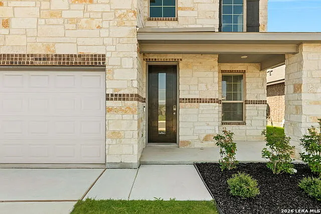 4 bed, 3.5 bath, 2397 sqft, $2,475 — Photo 3