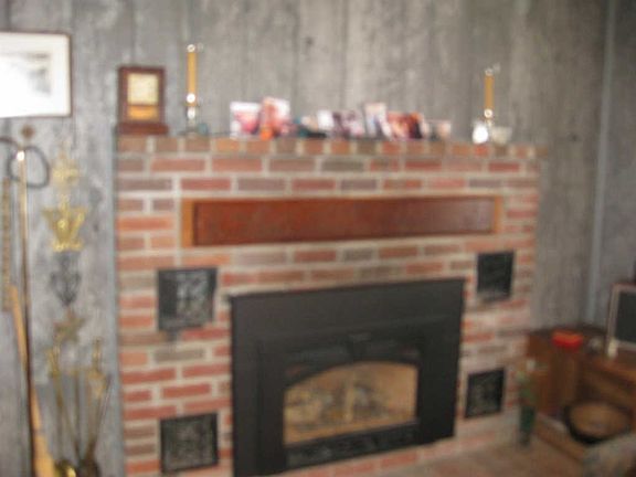 4th image of 2 Willard Ct