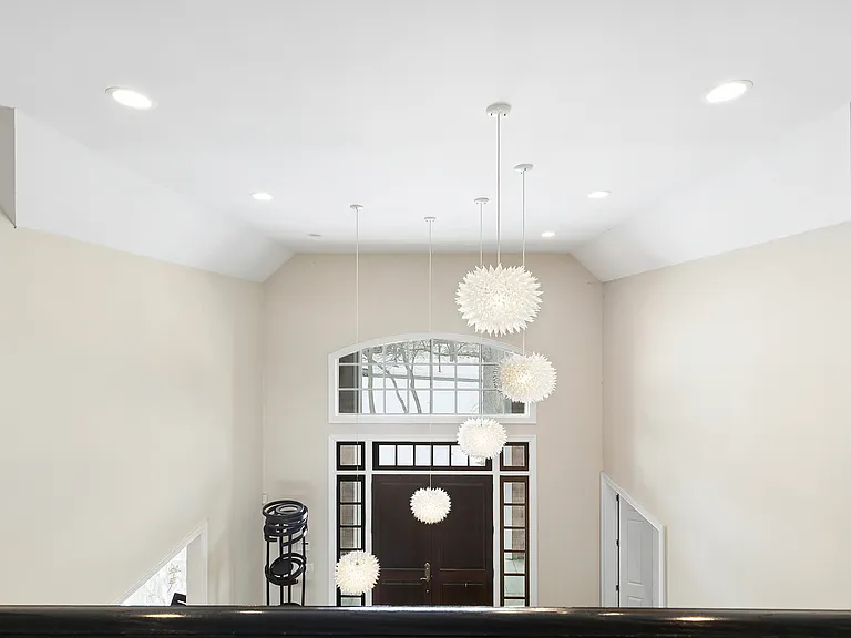 7 Fair Hills Ln — Photo 30