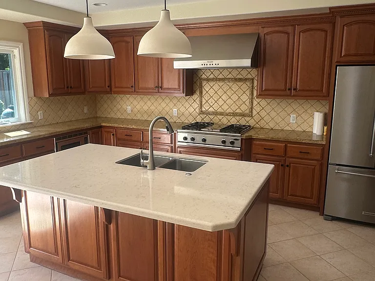 5852 Sentinel St — Photo 3