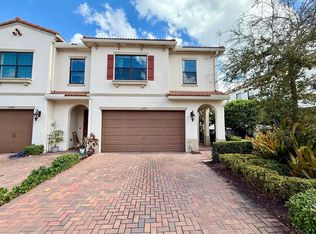 10092 Brickhill Dr, Boca Raton, FL 33428