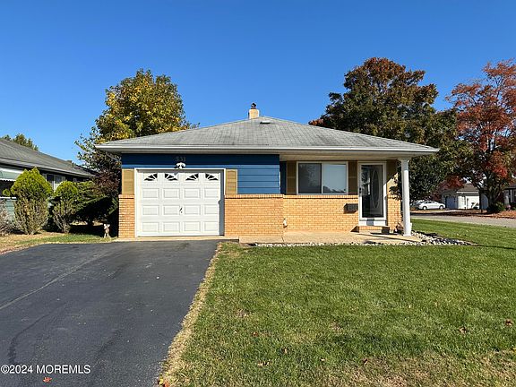 2nd image of 531 Jamaica Blvd