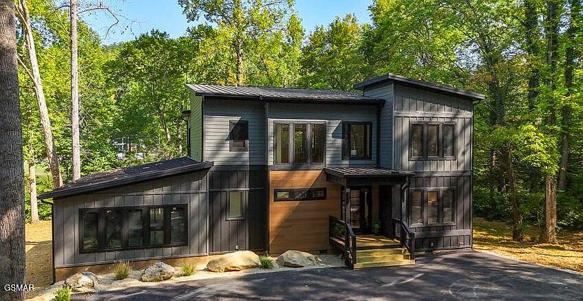 1st image of 4147 Fontaine Way Lot 3