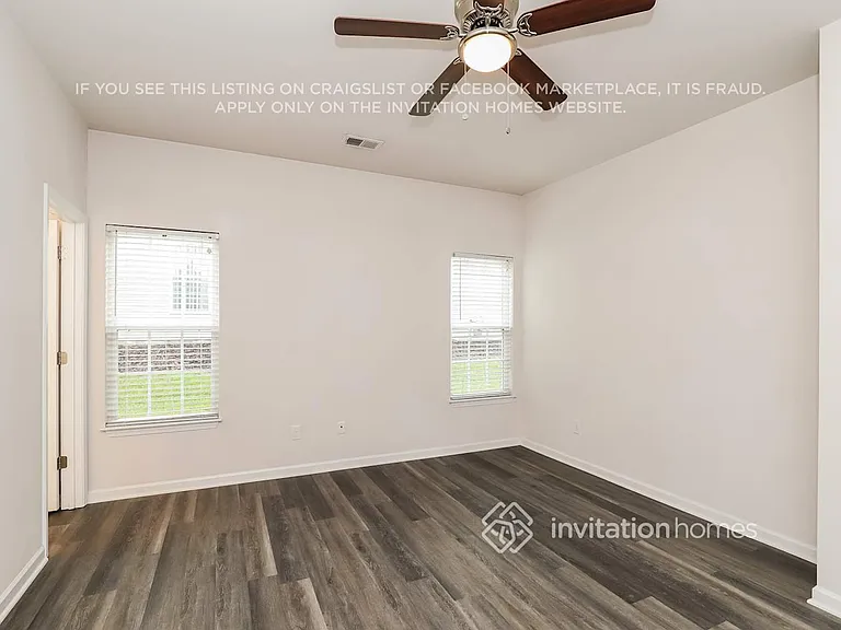 109 Brookbank Ct — Photo 11