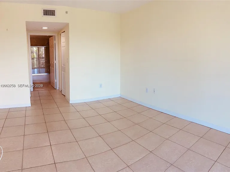 201 Golden Isles Dr #409 — Photo 18