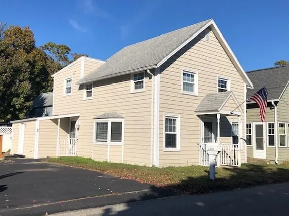 10 South Street, East Lyme, CT 06357