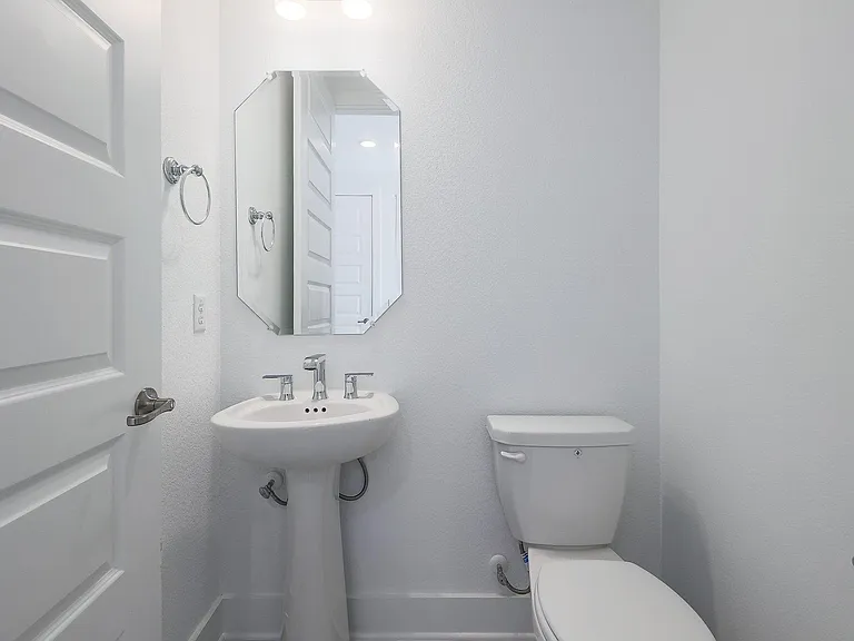 182 Yarbrough Dr — Photo 22