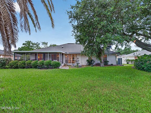 4th image of 5428 DOWNINGTON Drive
