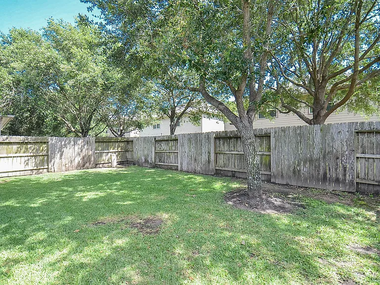 6418 Burgess Heights Ln — Photo 42