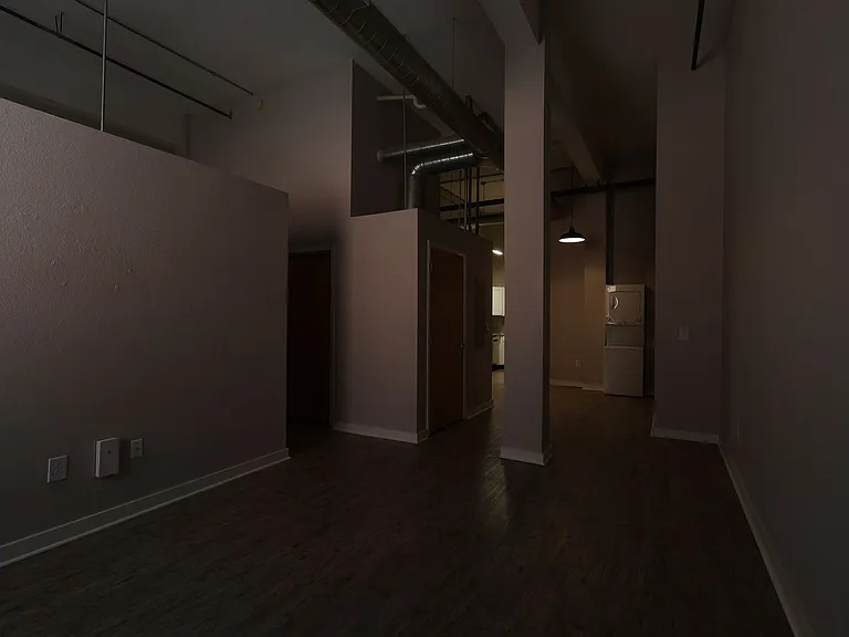 920 Broadway Blvd — Photo 6