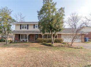 3024 Edinburgh Dr, Fort Smith, AR 72908
