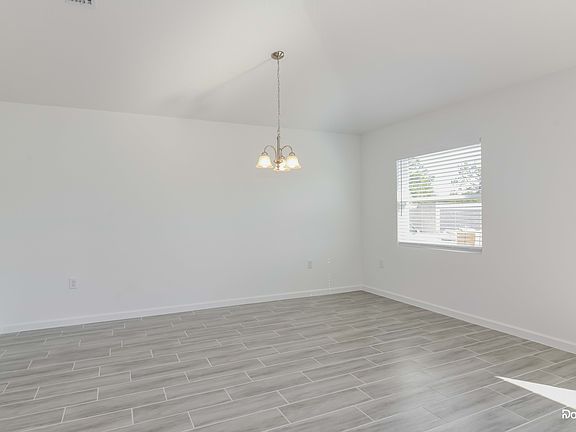 5th image of 1251 Amazon Ln