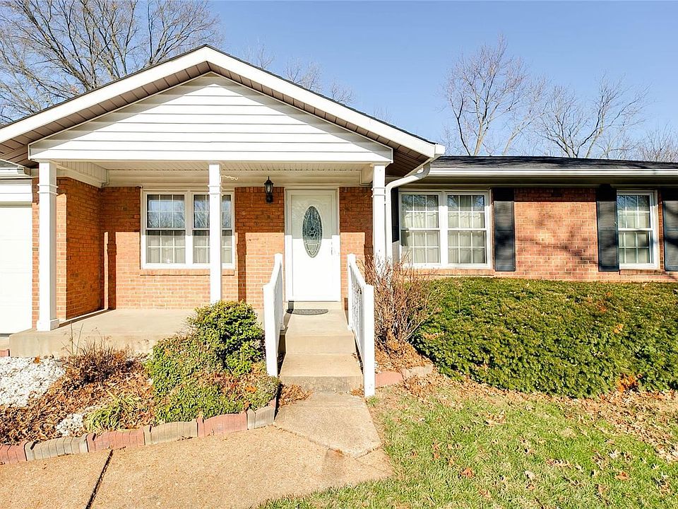 1st image of 2749 Firelight Dr
