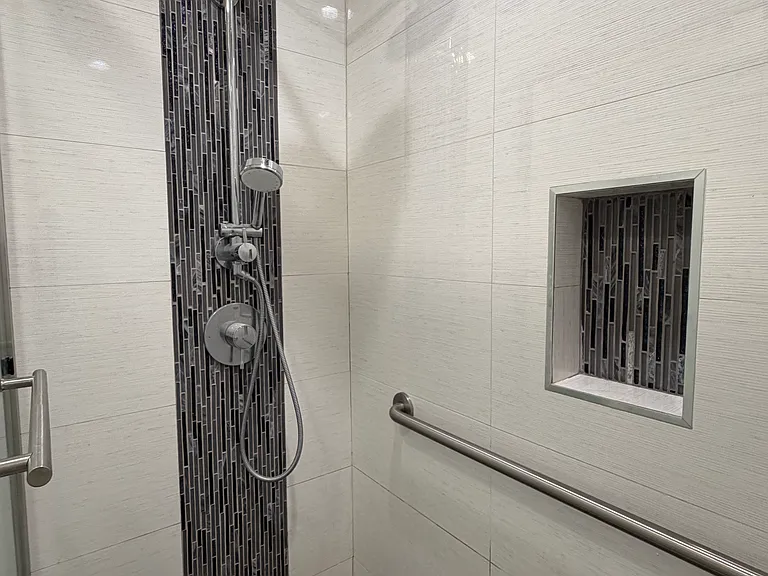 739 Hibernia Way — Photo 22