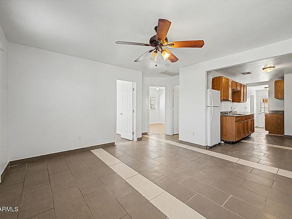 5th image of 429 N 20TH Avenue