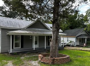 118 N Dunn St, Angier, NC 27501