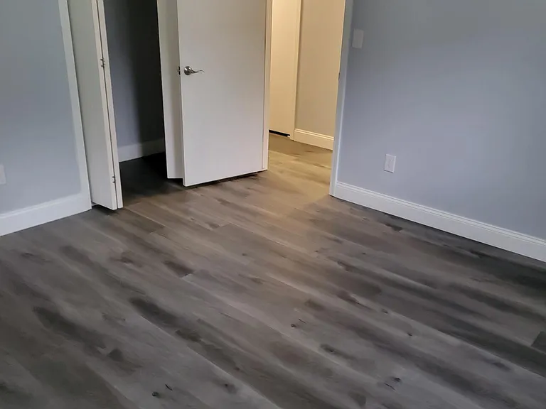 978 Sycamore Dr — Photo 13