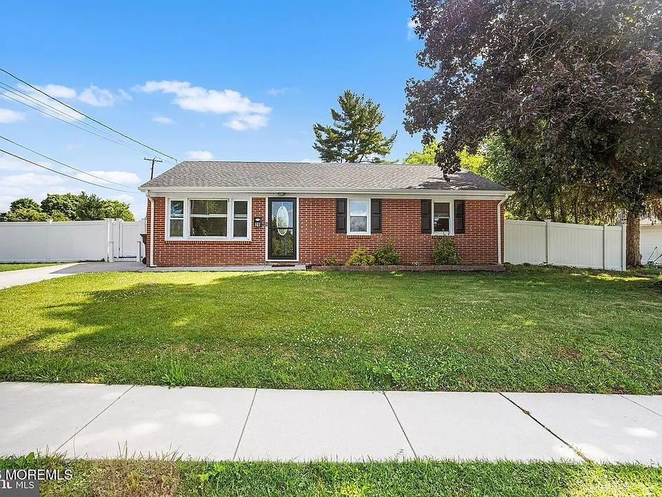 28 Bailey St