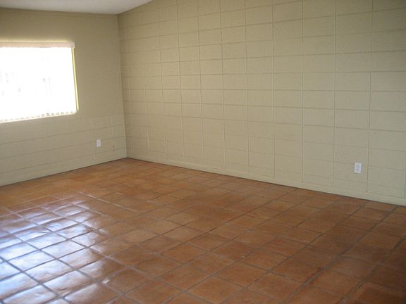 4th image of 7045 E Wilshire Dr APT 1
