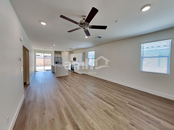5th image of 517 Silverbell Falls Pl