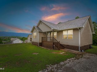 187 Sandy Cir, La Follette, TN 37766