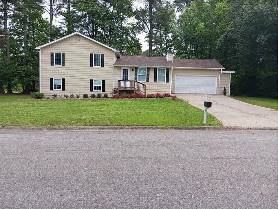 1st image of 2571 Peachtree Ridge Dr