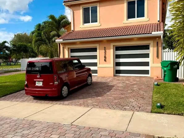 23706 SW 108th Pl, Homestead, FL 33032