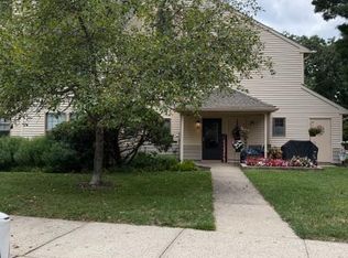 210 Begonia Ct, Jackson, NJ 08527