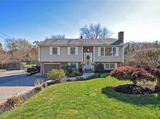137 Willard Ave, Seekonk, MA 02771