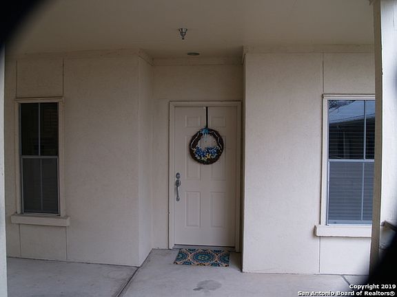 3rd image of 8700 Post Oak Ln APT 241