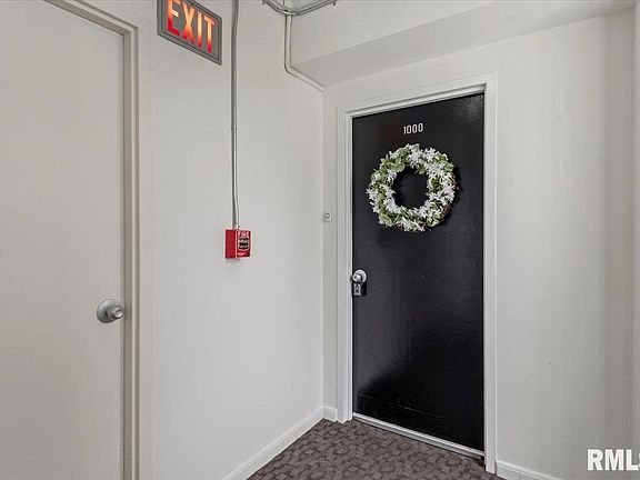 2nd image of 718 S 7th St APT 1000