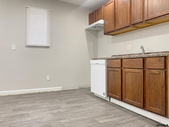 5th image of 4420 N 48th St