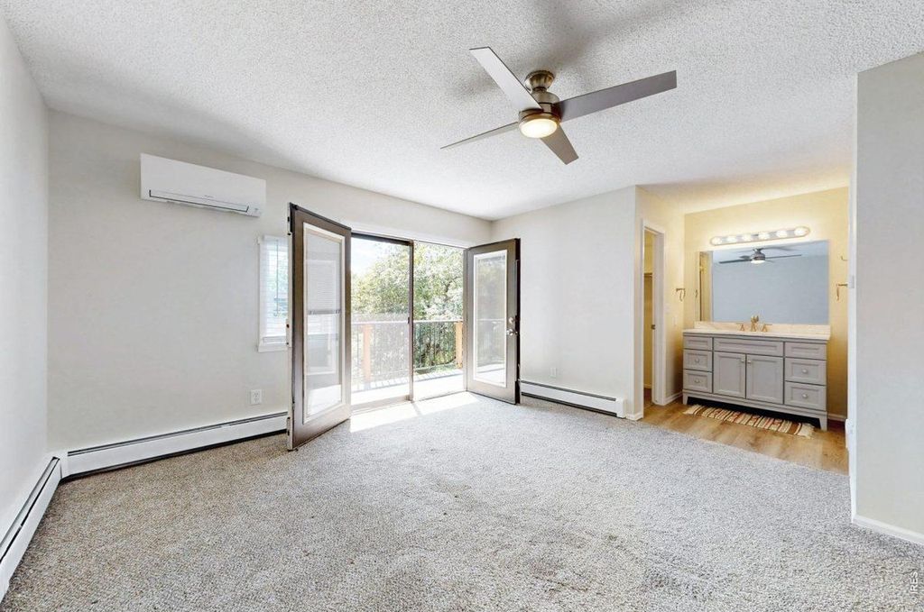1404 Adriel Dr