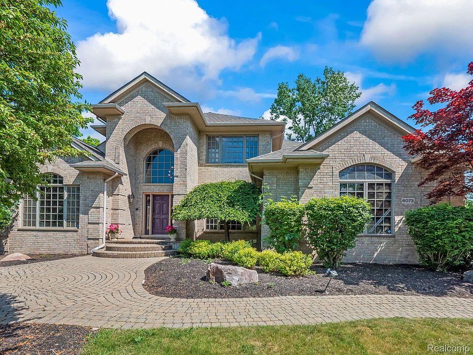 1st image of 6073 Golden Ln