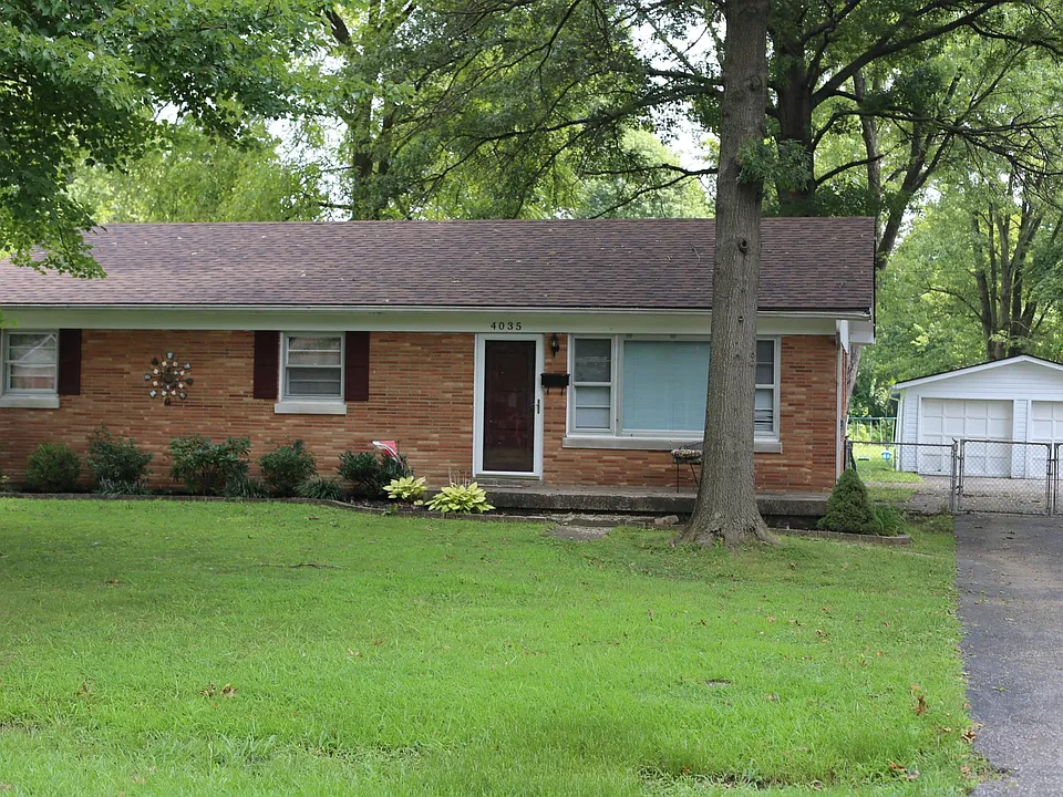 4035 Addison Ln