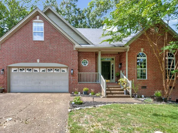 5501 Peninsula Park Lndg, Hermitage, TN 37076