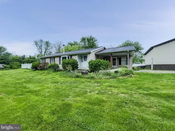 19 McGinley Dr, Fairfield, PA 17320
