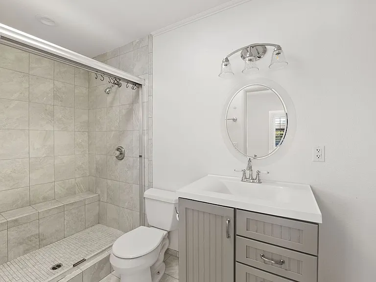 587 E Arrow Hwy — Photo 13