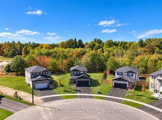 33 Whitehorn Park Rd W, Bracebridge, ON P1L 0A7