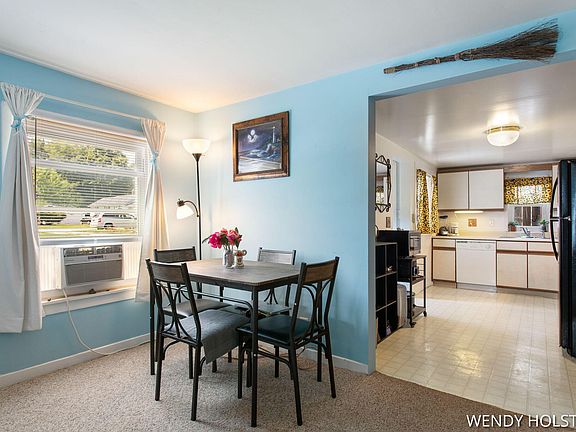 5th image of 799 W 26th St