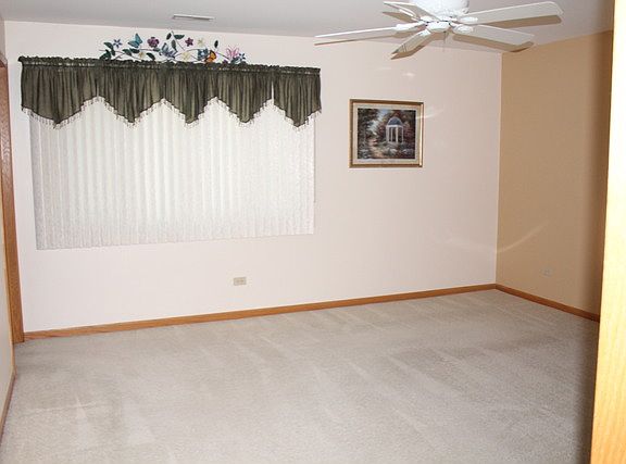 5th image of 4 Saint Moritz Dr Unit 201