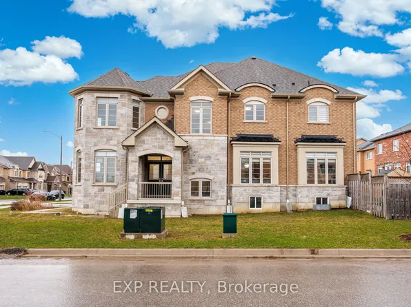 2300 Lozenby St, Innisfil, ON L9S 0M8