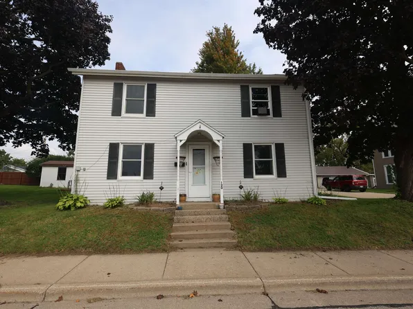 120 E Furnace St, Platteville, WI 53818