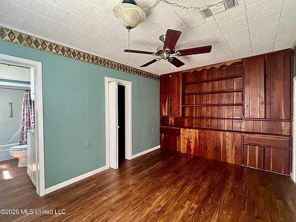 4th image of 3461 Peoria Rd