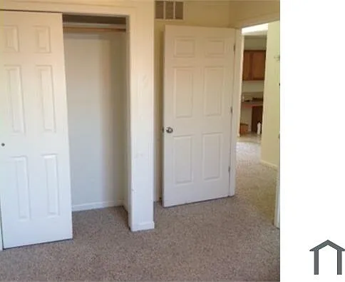 2 bed, 900 sqft, $1,700 — Photo 4