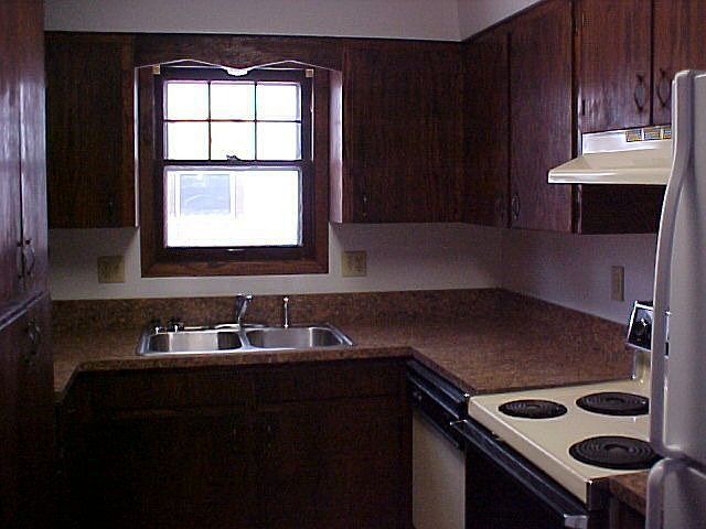 2nd image of 704 Soo St