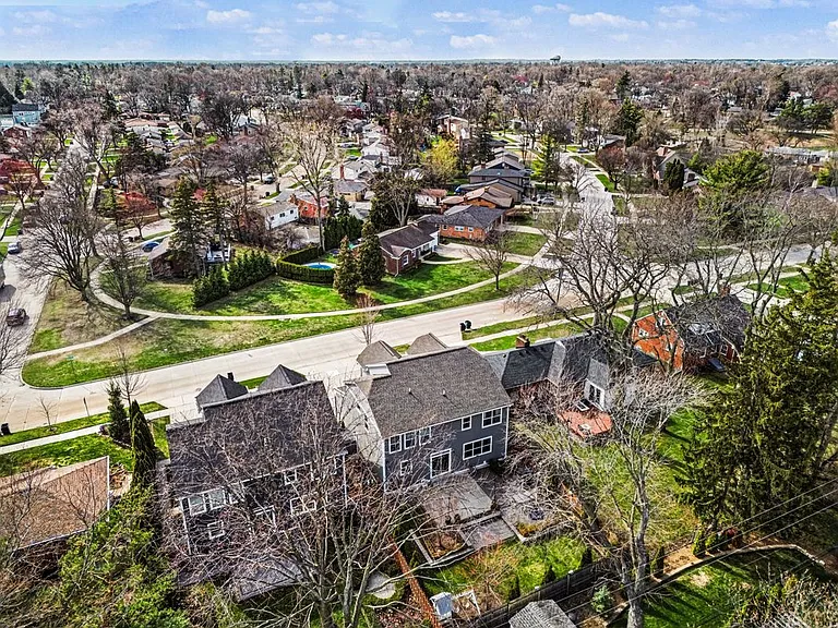 3906 Hillside Dr — Photo 33