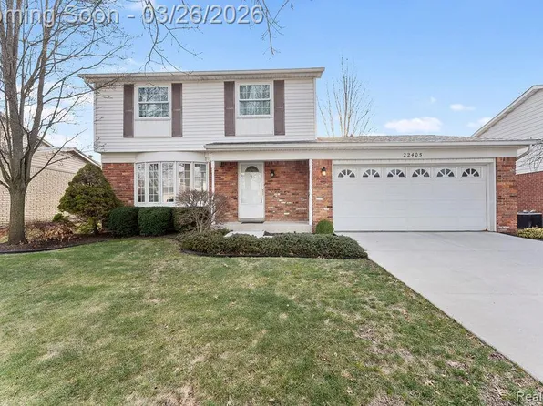 22405 Foxcroft St, Woodhaven, MI 48183